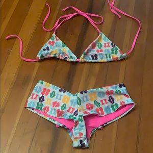 New never worn cheeky bikini